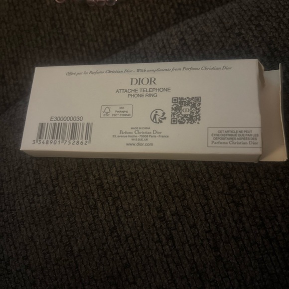 DIOR Beauty Lip Glow Beaded Phone Charm / Phone Strap - Picture 2 of 3